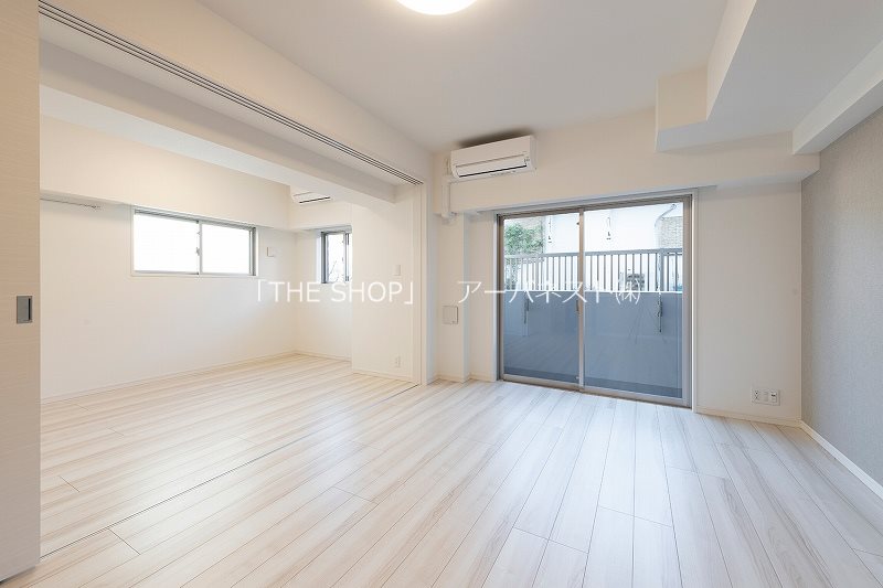 居室・リビング　リビング12.3畳あります