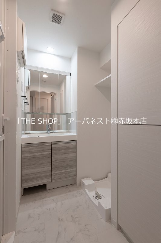 洗面設備　独立洗面台