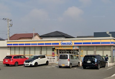 コンビニ　ミニストップ（コンビニ）まで648m