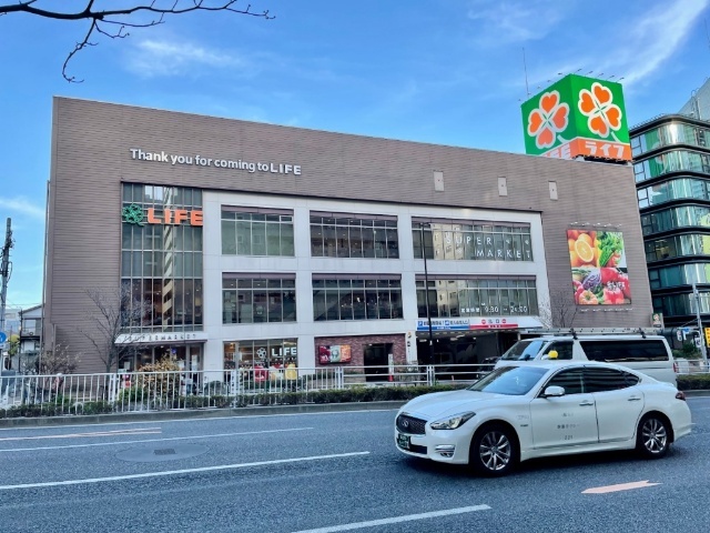 スーパー　ライフ中野坂上店（スーパー）まで720m