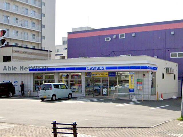 コンビニ　ローソン千歳清水町三丁目店（コンビニ）まで722m