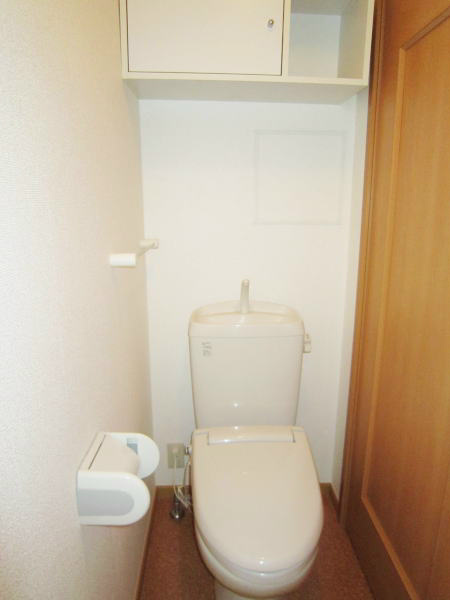 トイレ　清潔感のあるトイレです。