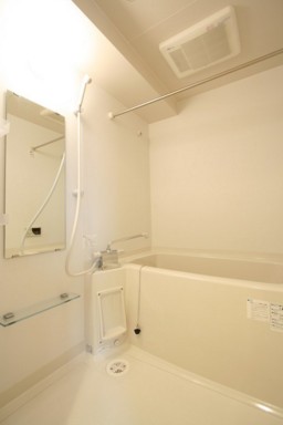 バス・シャワールーム　他タイプのお写真です