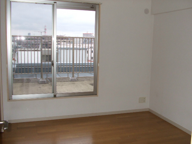 居室・リビング　居室※別部屋参考写真