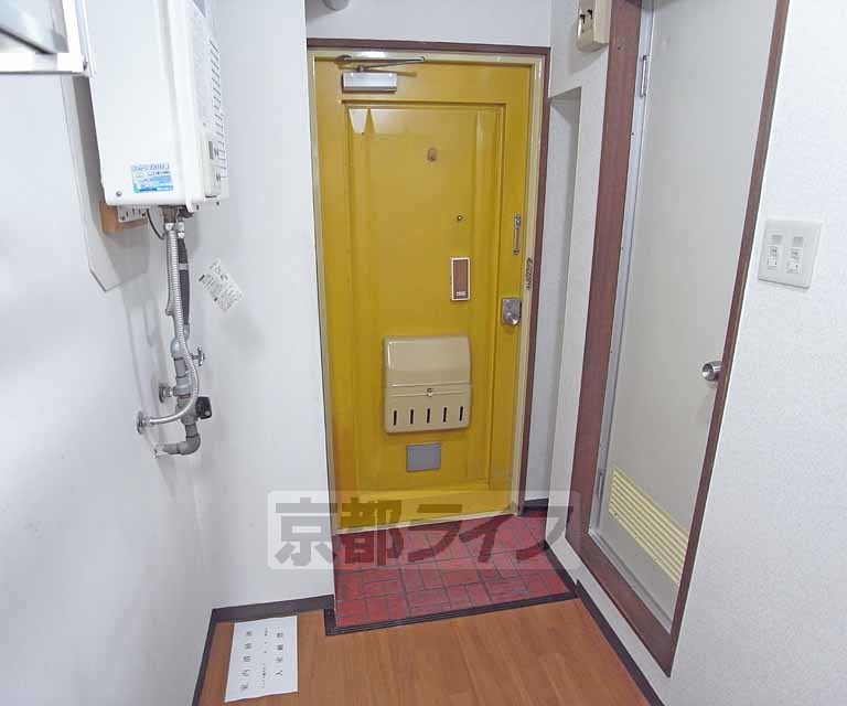 その他設備　お部屋によって色んなカラーです。