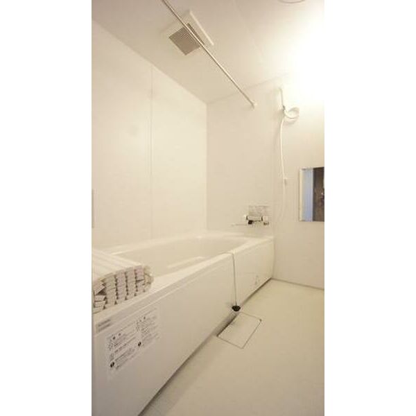 バス・シャワールーム　☆清潔感のあるバスルーム☆