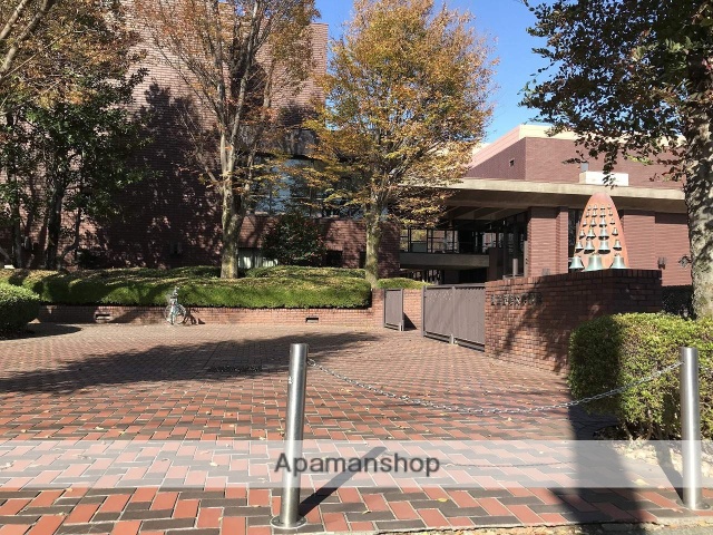 大学・短大　国立音楽大学（大学・短大）まで2522m