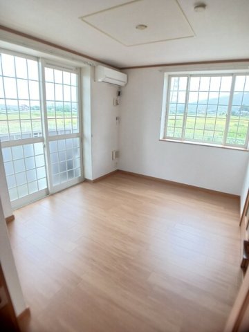 居室・リビング　内装です