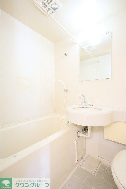 バス・シャワールーム　お部屋探しは株式会社　タウンハウジング　までお気軽にお問合…