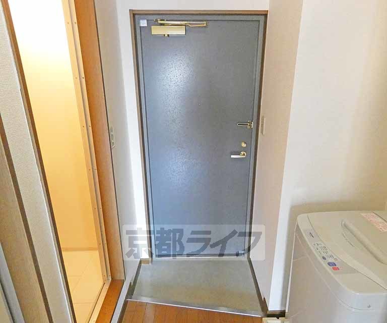 玄関　玄関です。