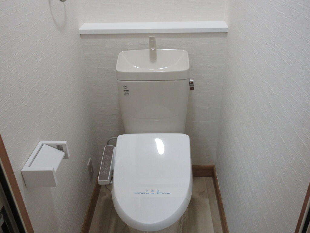 トイレ　温水洗浄便座　新品