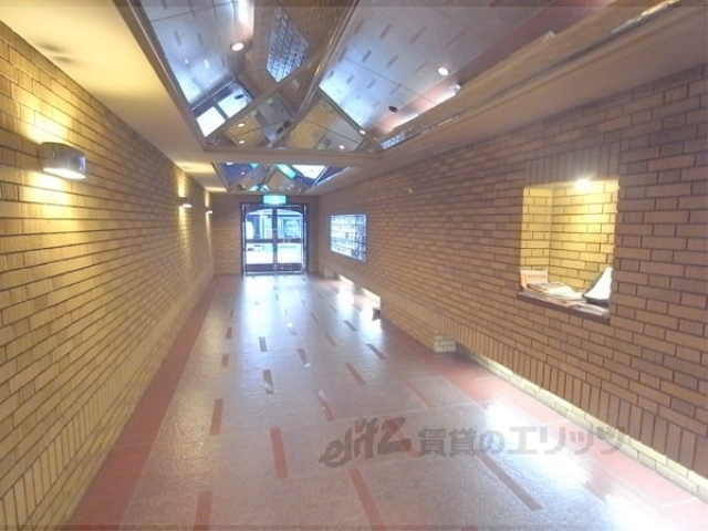 ロビー　ロビー