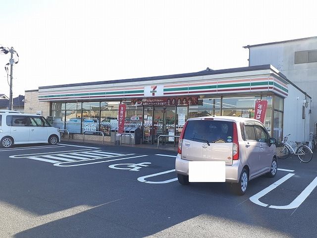 コンビニ　セブンイレブン上川東二丁目店（コンビニ）まで400m