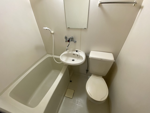 バス・シャワールーム　浴室