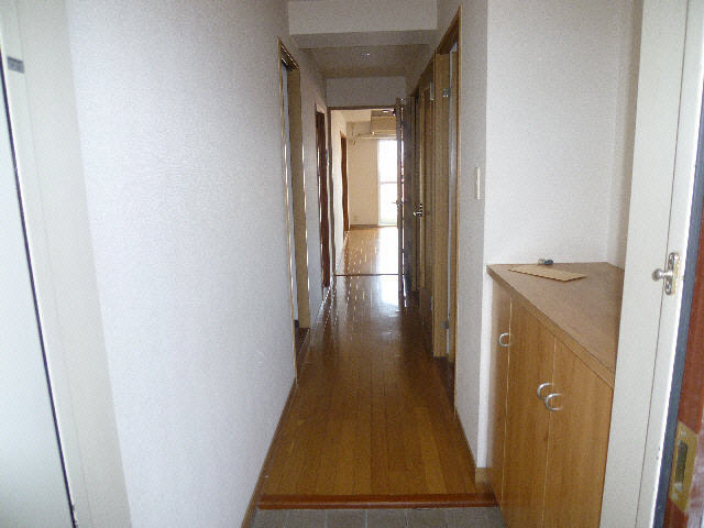 玄関　玄関（307）