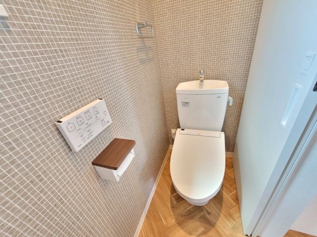 トイレ　トイレもきれいです