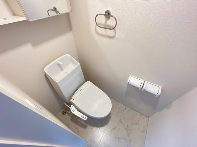 トイレ　シャワー付トイレ