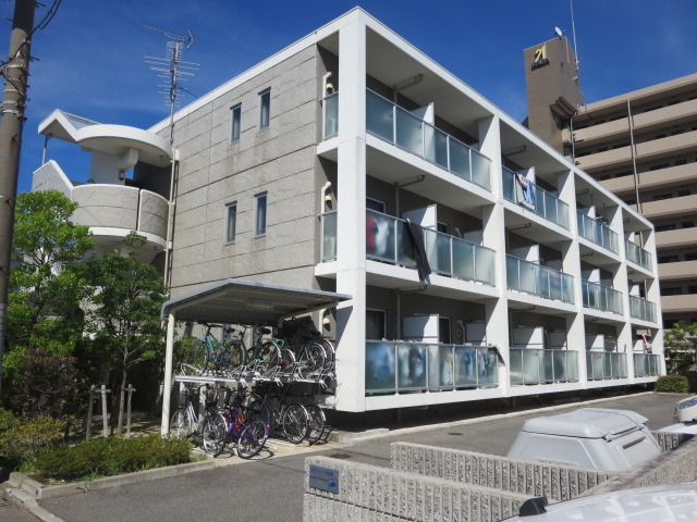 建物外観　きれいな外観