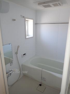 バス・シャワールーム　追焚　乾燥機能完備