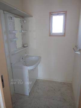 洗面設備　洗髪洗面化粧台