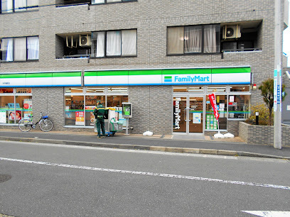 コンビニ　ファミリーマート 今井南町店（コンビニ）まで868m