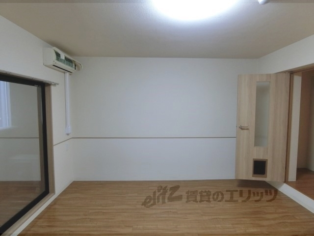 居室・リビング　洋室