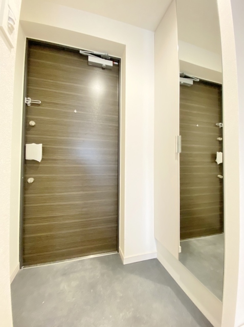 玄関　大きなシューズボックス