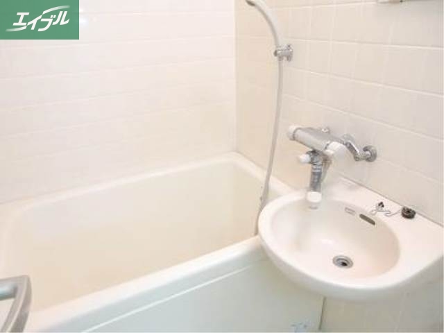 バス・シャワールーム　バス