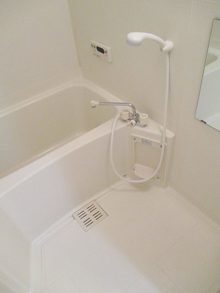 バス・シャワールーム　浴室