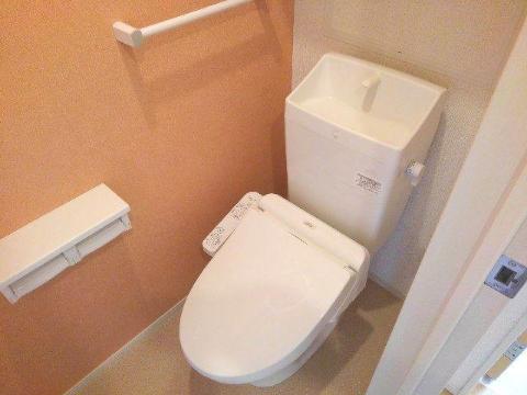 トイレ　トイレ（イメージ）