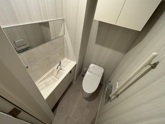 シークリサンス岡本のトイレ写真