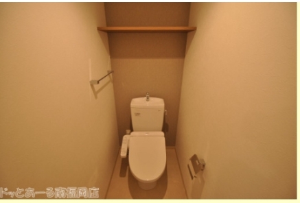 トイレ　類似パーツ