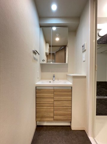 洗面設備　洗面所です