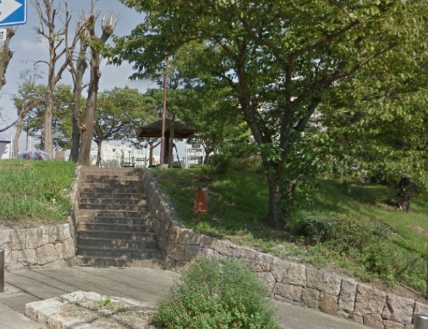 公園　蓮池公園（公園）まで328m