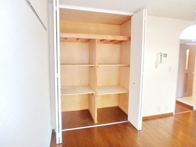 収納　★お問い合わせはタウンハウジングまで★