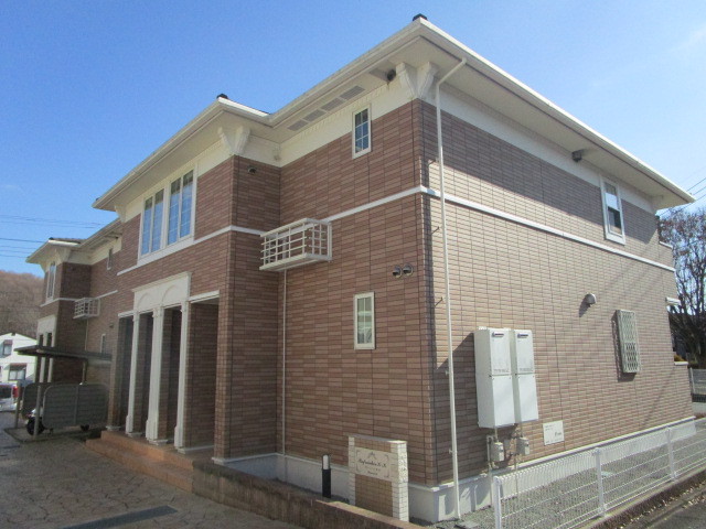 足柄上郡中井町井ノ口のアパートの建物外観