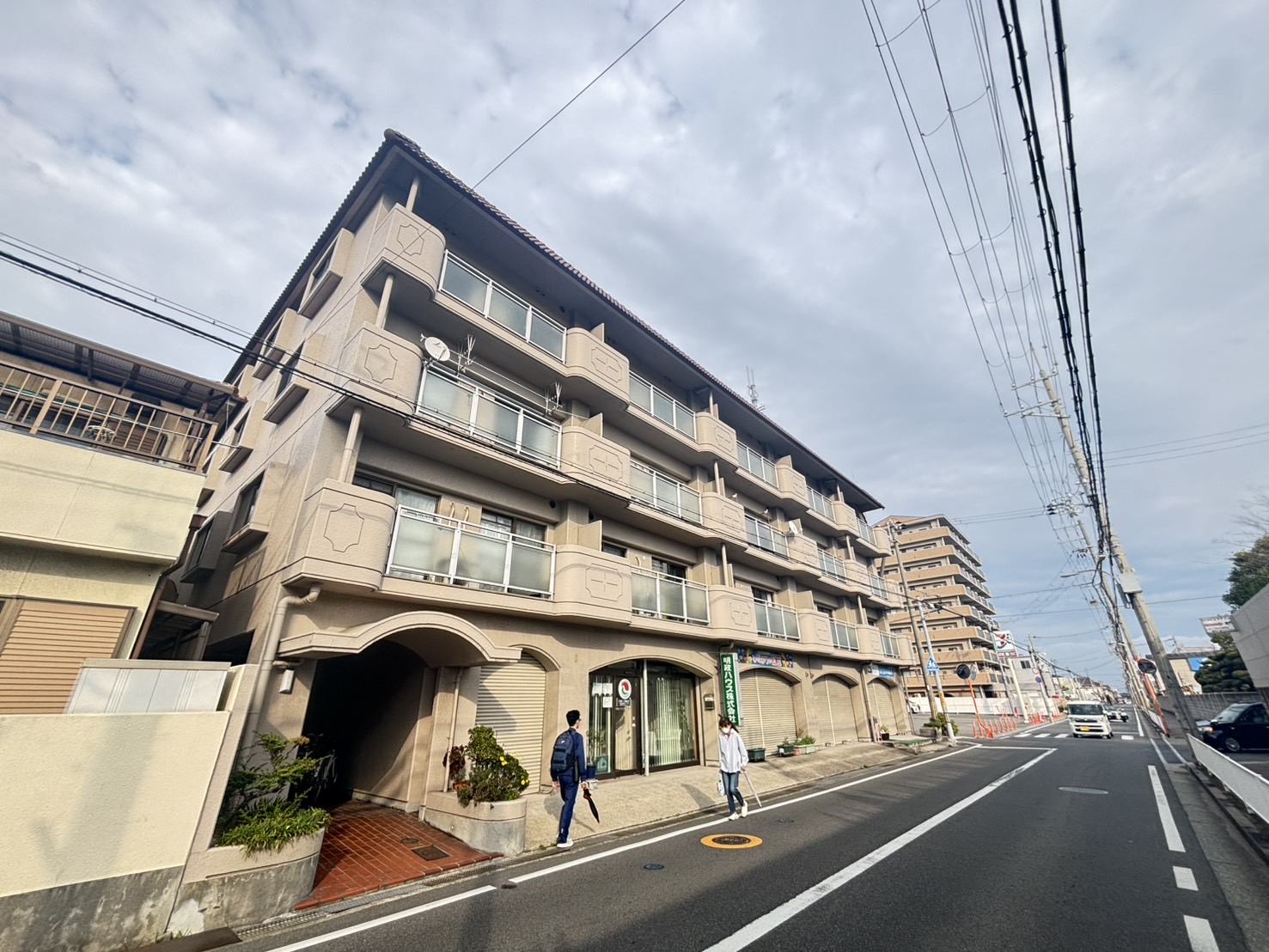 神明ハイツ