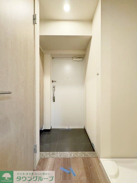玄関　お部屋探しは株式会社　タウンハウジング　までお気軽にお問合…