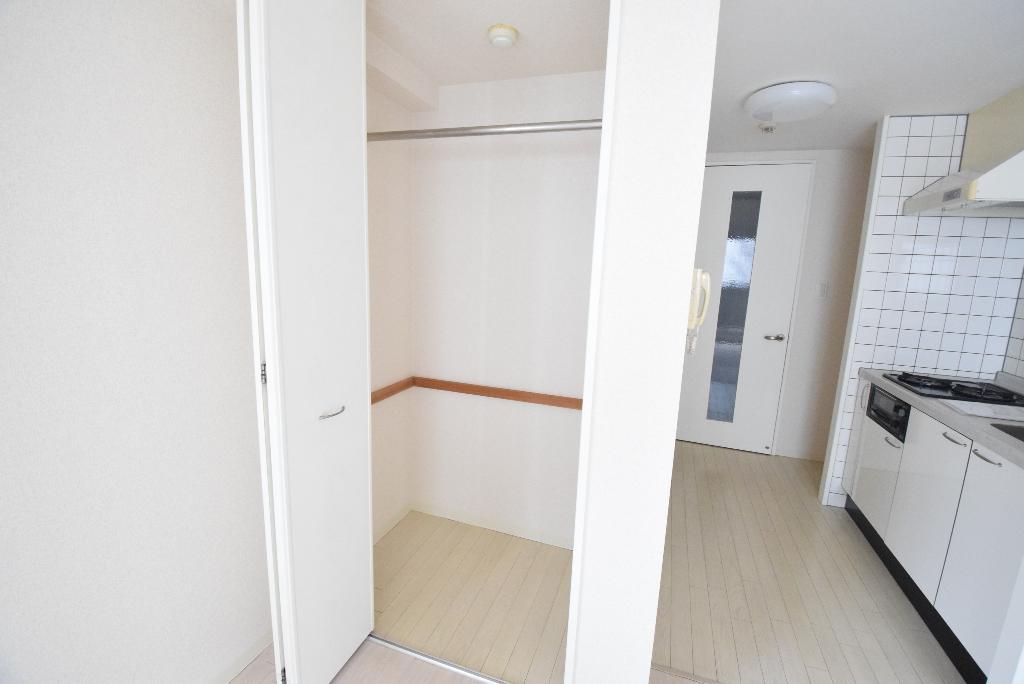 収納　クローゼット