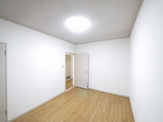 その他　きれいな洋室です