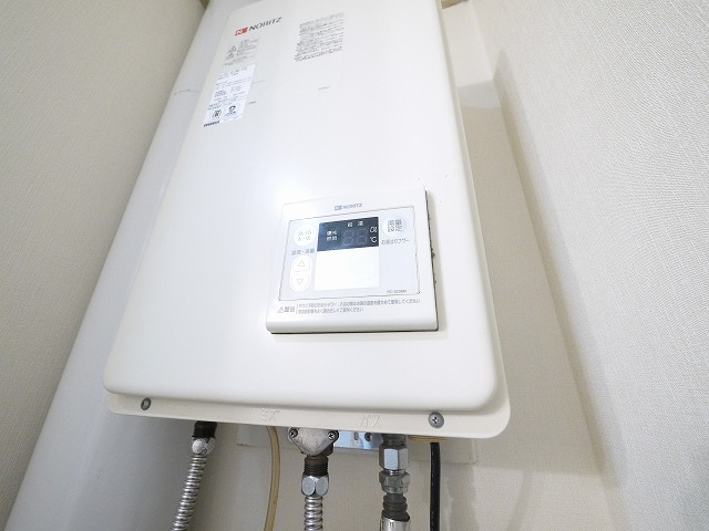 その他設備　給湯リモコンです