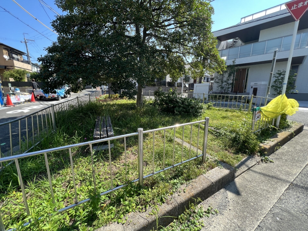 公園　上野坂三角公園（公園）まで155m