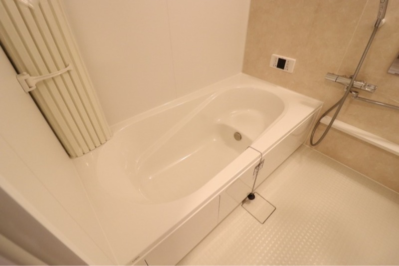 バス・シャワールーム　図面と現状に相違がある場合には現状を優先