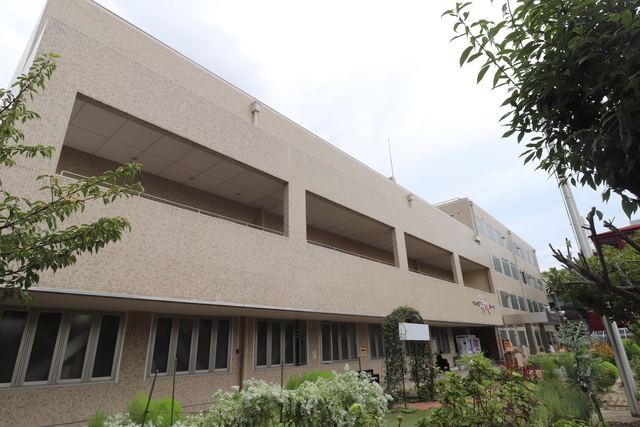 役所　住之江区役所（役所）まで1072m