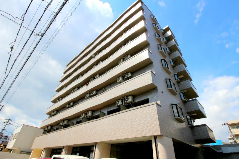 建物外観　日当たり良好です。