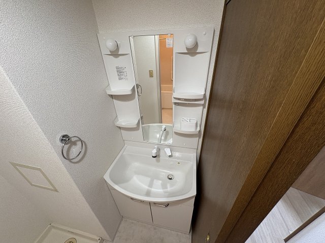 洗面設備　忙しい朝には欠かせない洗面所です