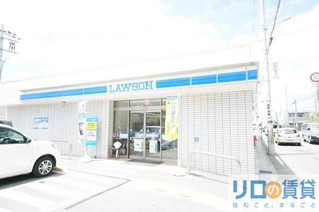 コンビニ　ローソン阪急相川駅西口店（コンビニ）まで611m