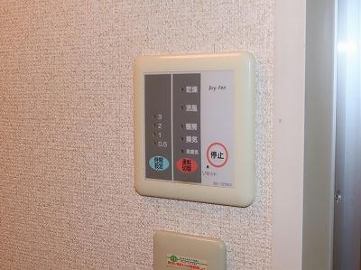 洗面設備　浴室乾燥機能付き