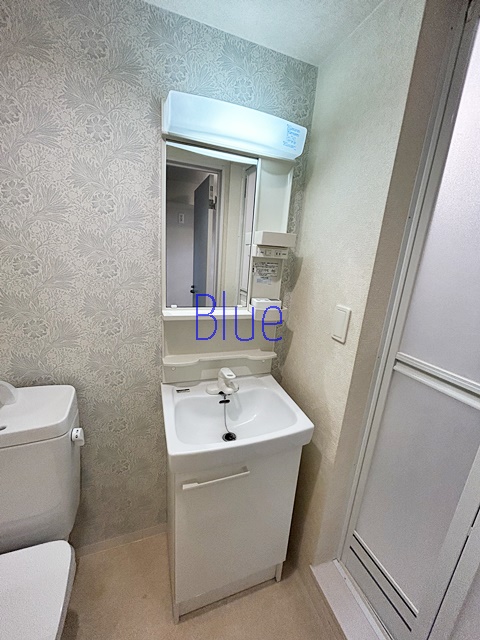 洗面設備　同仕様