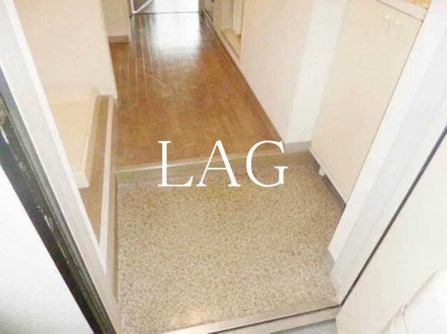 玄関　玄関です。